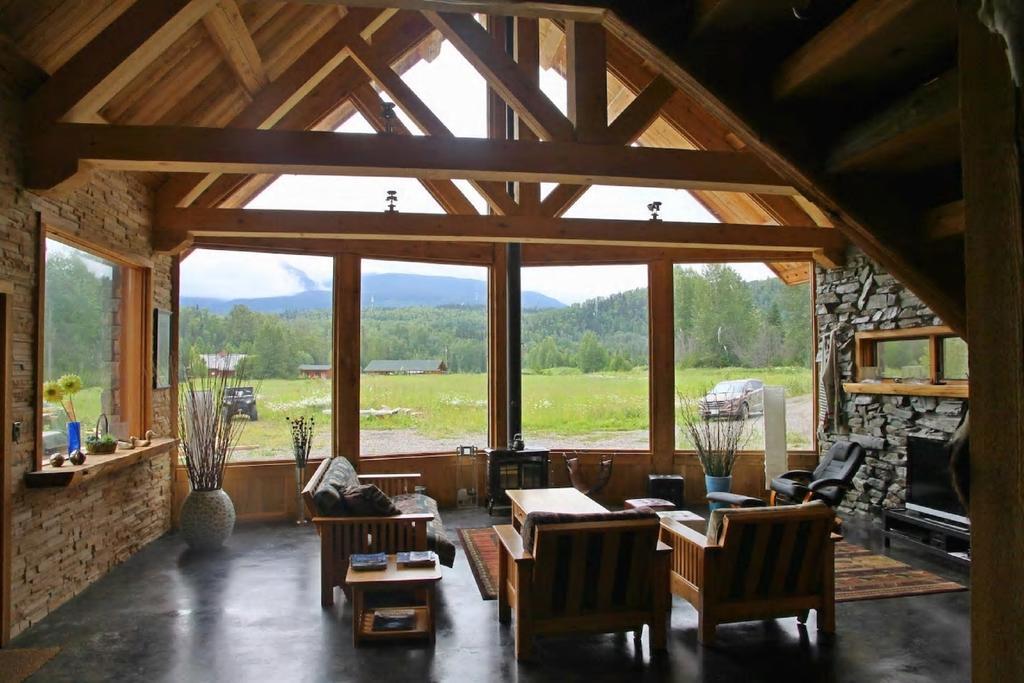 LDR Lodge - Last Dollar Ranch Smithers Exterior foto